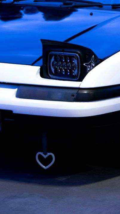 Close-up koplamp voor behandeling